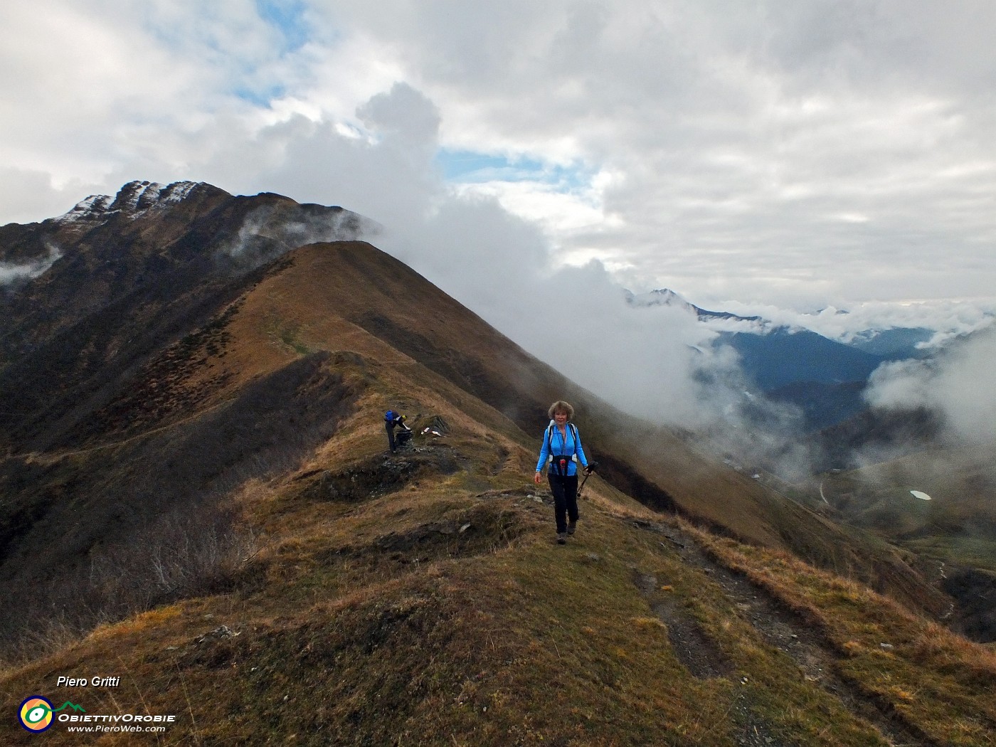 22 Sullo sfondo il Monte Sasna che saliremo .JPG